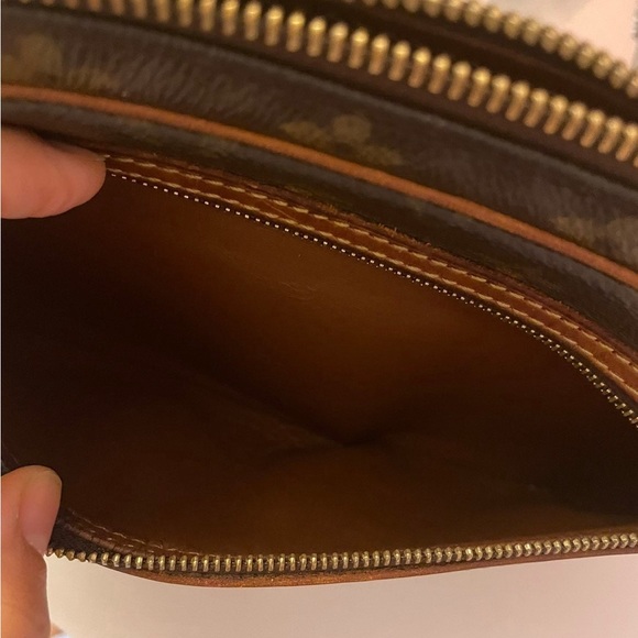 Auth Louis Vuitton MARLY DRAGONNE CLUTCH - Picture 7 of 14